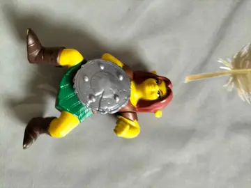 figurines