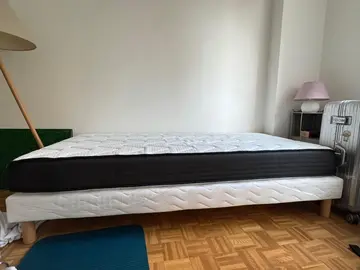 Lit individuel (matelas+sommier), 185x90cm