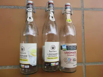 3 bouteilles limonade