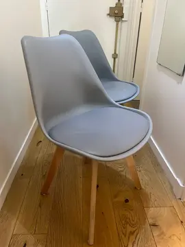 2 chaises IKEA