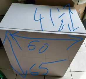 Petit meuble de rangement