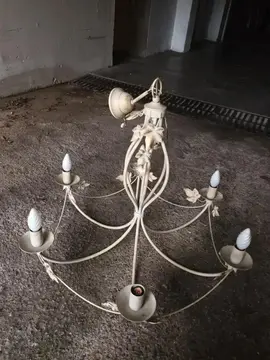 lustre en fer