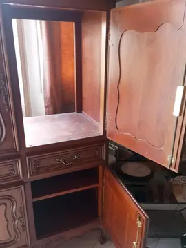 meuble pour maison de poupée ou théatre marionnette