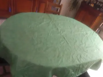 nappe verte ovale