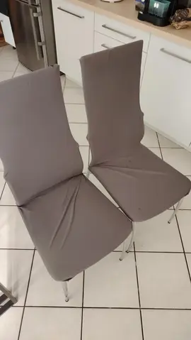 2 chaises