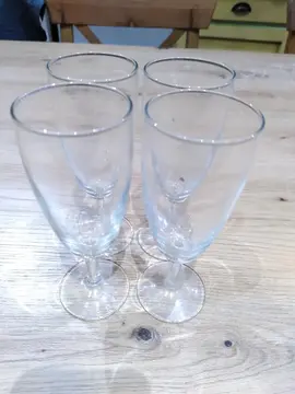 4 flûtes à champagne