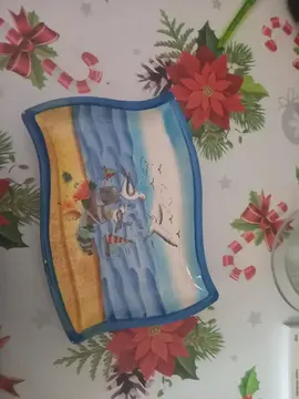 plats a apéro en terre dessins mers