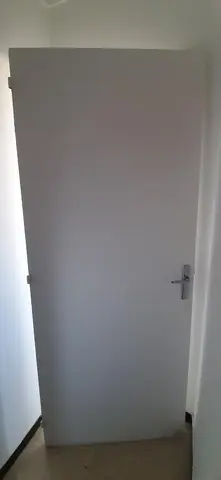 Porte en bois blanche