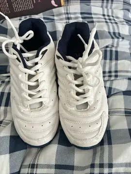 paire de basket garçon