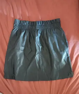 Jupe en cuir taille 36