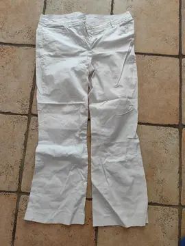 Pantalon. blanc