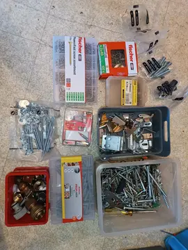 toutes sortes de vis boulon cheville exetera