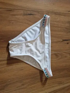 bas maillot bain xs Jennyfer
