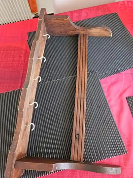 don porte casserole à nettoyer encore en bon état à récupérer à la seyne