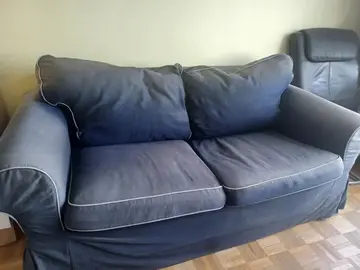 Canapé IKEA à donner