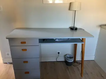Bureau gris enfants ados