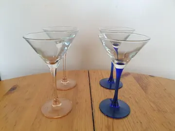 4 verres cocktails