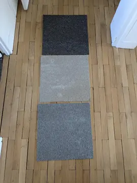 3 dalles de moquette neuves