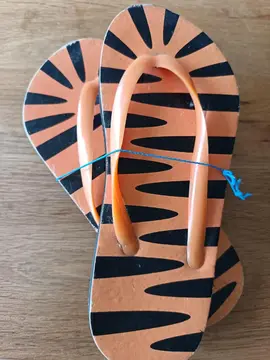 Tongs pour les 5, 6 ou 7 ans
