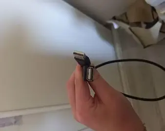 câble noir double USB