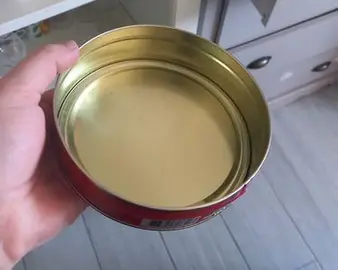Boîte en métal de conservation sans couvercle