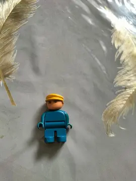 figurine
