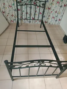 lit et matelas 1 place