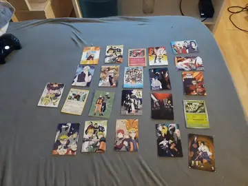 cartes naruto et pokemon