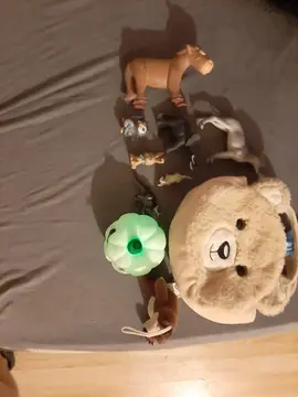 divers jouets