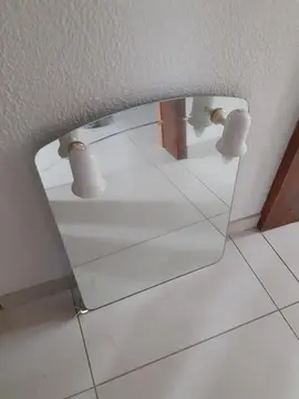 Miroir avec éclairage