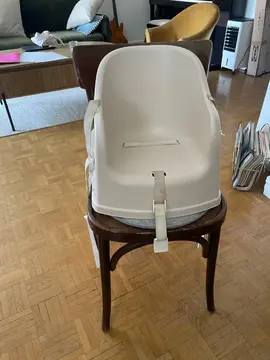 réhausseur bébé