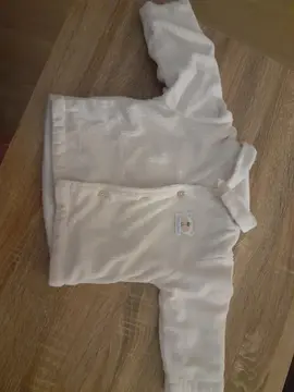 veste chaude T 12 mois
