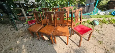 chaises
