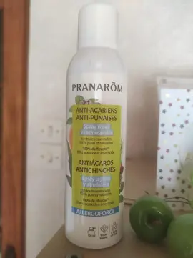 Anti-acariens, anti-punaises aux huiles essentielles Pranarom (entamé)