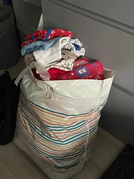 Vêtements femme et enfants