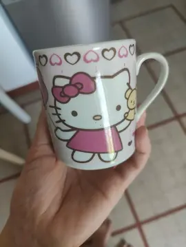 petit mug hello kitty