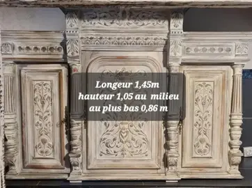 Dessus de meuble sculpté