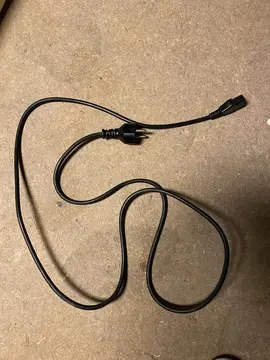 CABLES