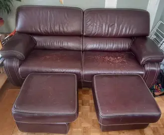 Canapé et poufs