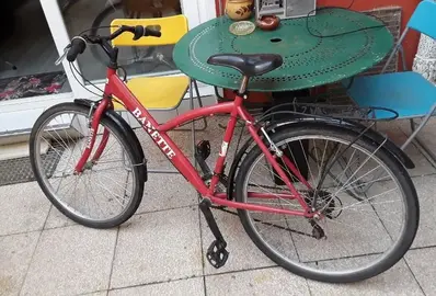 Vélo adulte à restaurer