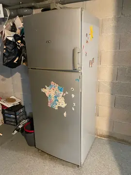 Frigo avec congelateur