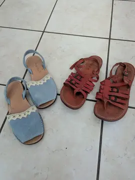 2 paires sandales T36