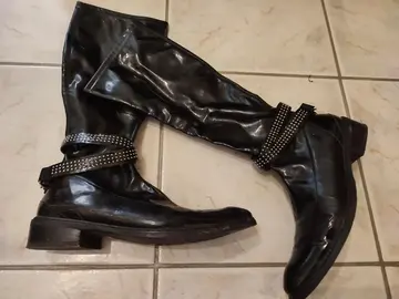 paire de bottes P40 simili