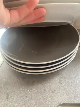 lot de 7 assiettes et 7 couteaux