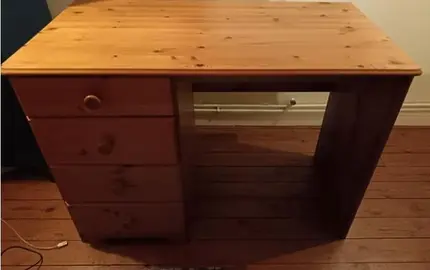 bureau en pin