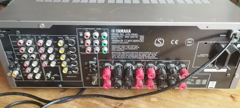 AMPLI YAMAHA HS