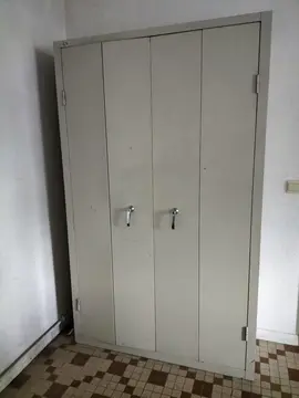 Armoire métallique 2 portes