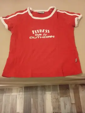 tee shirt taille s pour fille/femme