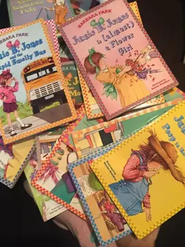 énorme lot de livres pour enfant