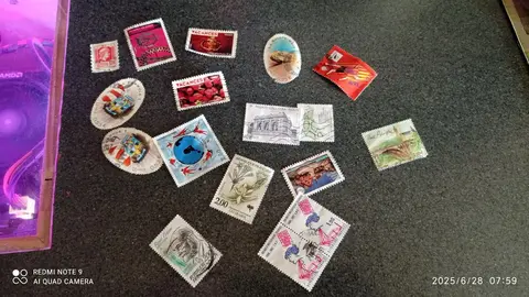 lot timbres oblitere
